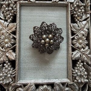 Vintage-Inspired Silver Tone & Faux Pearl Flower Brooch/Hair Barrette